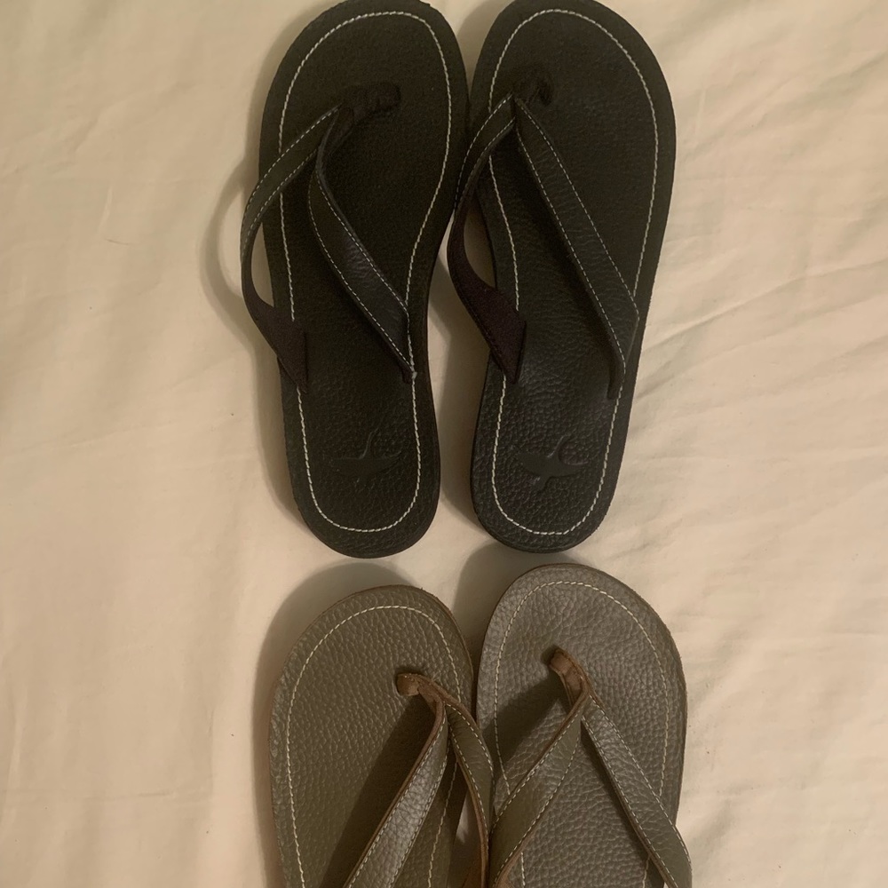 Eddie Bauer 2 leather sandals